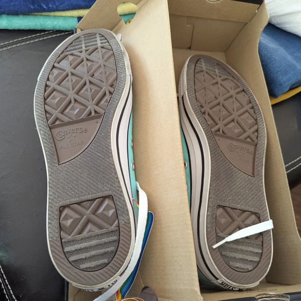 Unisex low top Converse - Picture 3 of 4